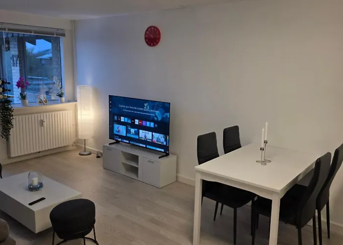 بيت ضيافة 2 In *